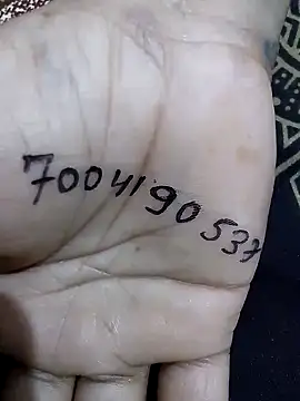 Snapshot of liza-212 chatting on 15, 10, 2025 liza-212 online show from 15, 10, 2025