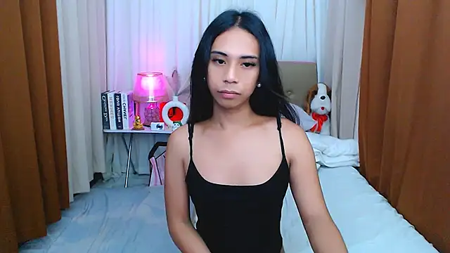 scarlet smith7 online show from 18, 5, 2026