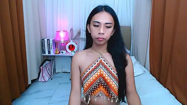 scarlet smith7 online show from 25, 5, 2026