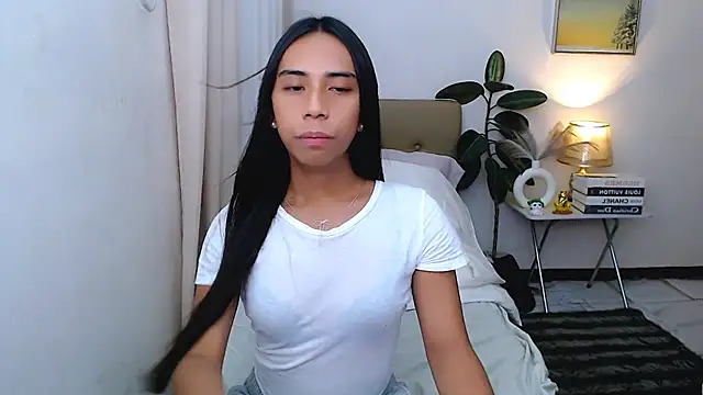 scarlet smith7 online show from 4, 6, 2026
