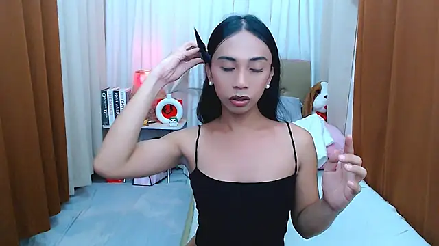 scarlet smith7 online show from 13, 5, 2026