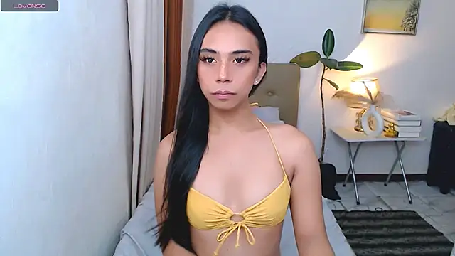 scarlet smith7 online show from 13, 7, 2026