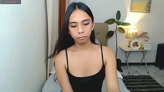 scarlet smith7 online show from 10, 7, 2026