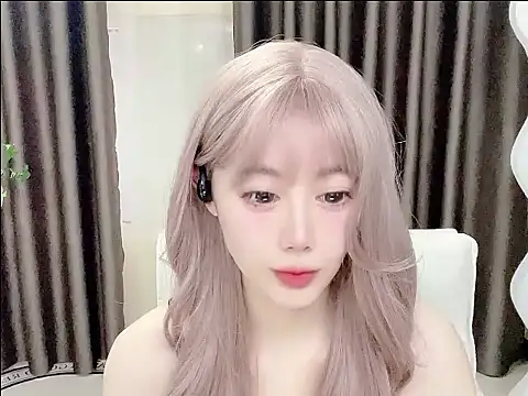 springA online show from 10, 3, 2026