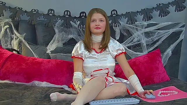 JaneRosen online show from 28, 10, 2025