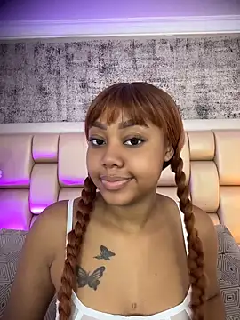 AngelaRoberts online show from 12, 4, 2026