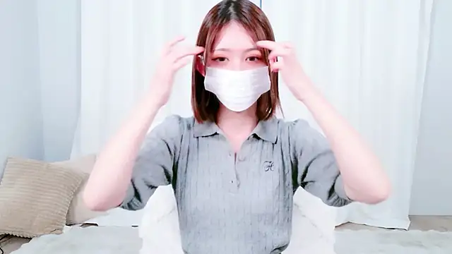 Snapshot of NANA_chan_1 chatting on 9, 11, 2025 NANA chan 1 online show from 9, 11, 2025