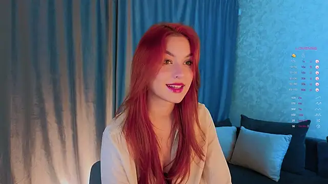 Snapshot of GildedKitten chatting on 30, 10, 2025 GildedKitten online show from 30, 10, 2025