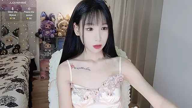 Snapshot of M-OTT_ chatting on 9, 7, 2026 M-OTT online show from 9, 7, 2026