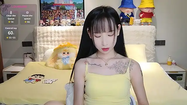 Snapshot of M-OTT_ chatting on 7, 11, 2025 M-OTT online show from 7, 11, 2025