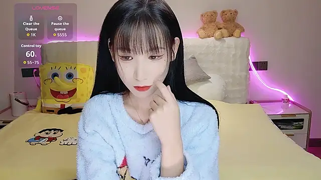 Snapshot of M-OTT_ chatting on 8, 10, 2025 M-OTT online show from 8, 10, 2025