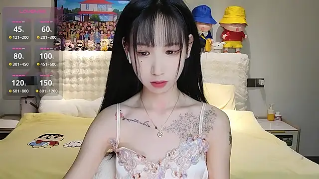 Snapshot of M-OTT_ chatting on 8, 11, 2025 M-OTT online show from 8, 11, 2025