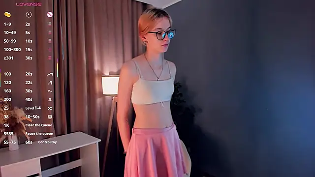 SharylSmalt online show from 8, 10, 2025