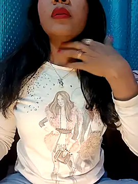 Snapshot of Horny_Ishika chatting on 12, 11, 2025 Horny Ishika online show from 12, 11, 2025