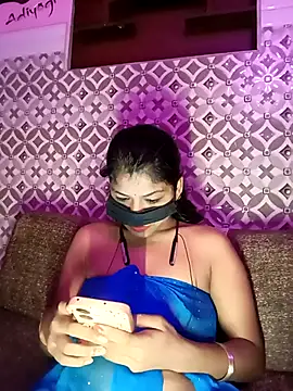 Snapshot of Horny_Ishika chatting on 19, 9, 2025 Horny Ishika online show from 19, 9, 2025