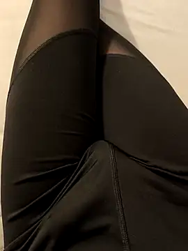 luckylover2024 online show from 25, 5, 2026