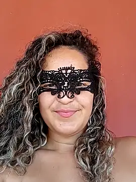 RaphinhaSanches online show from 16, 10, 2025