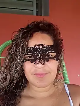 RaphinhaSanches online show from 5, 11, 2025