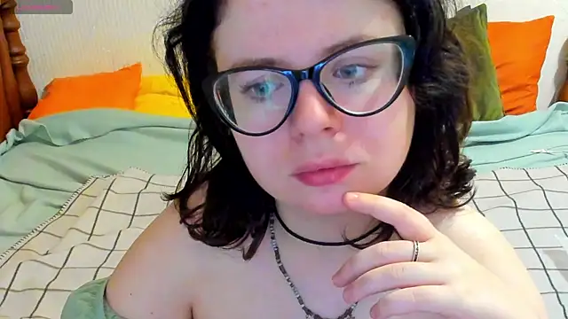 Snapshot of MilisaSweet777 chatting on 20, 11, 2025 MilisaSweet777 online show from 20, 11, 2025