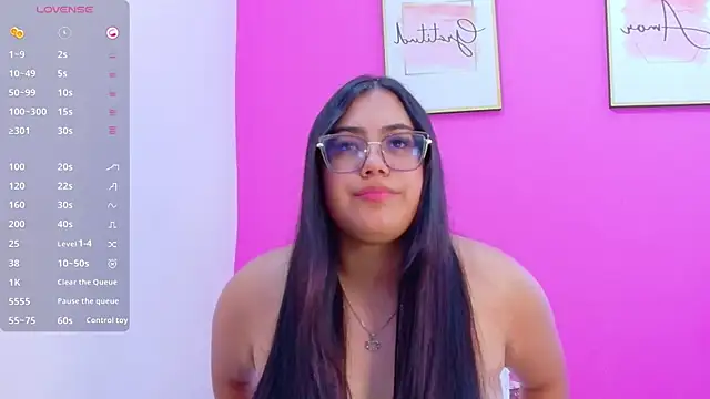 Daddyfavouritegirl online show from 13, 9, 2025