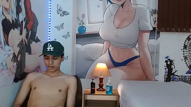 Snapshot of mybonnieandclyde303av chatting on 4, 11, 2025 mybonnieandclyde303av online show from 4, 11, 2025