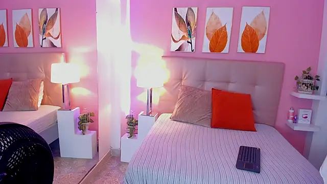 Maddy Norton online show from 11, 2, 2026