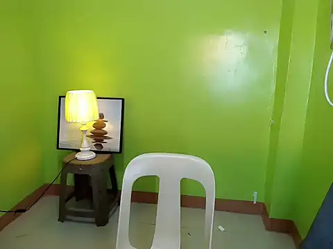 SultryCyraFoxmore online show from 27, 3, 2026