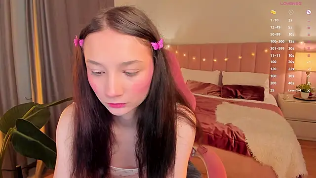 MilliMouse online show from 19, 11, 2025