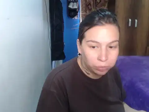 cloequeen15 online show from 28, 2, 2026