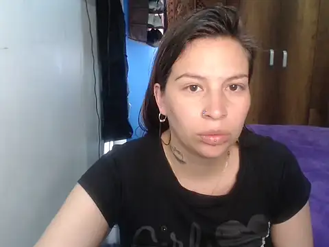 cloequeen15 online show from 21, 3, 2026