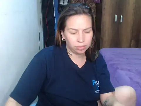 cloequeen15 online show from 31, 3, 2026