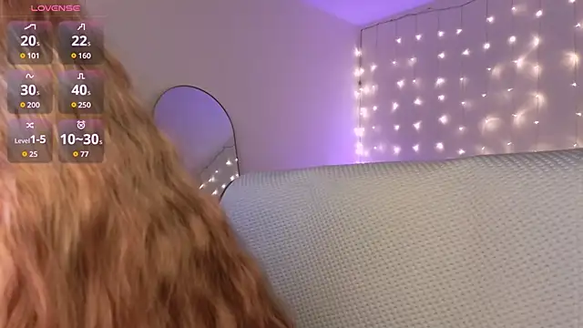 Snapshot of RebeccaAster chatting on 27, 5, 2026 RebeccaAster online show from 27, 5, 2026
