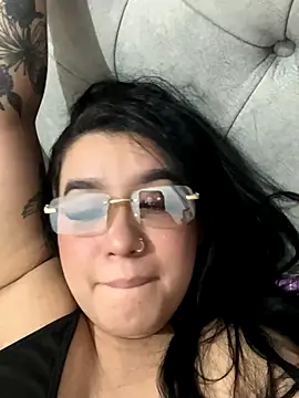 Aliciawhitee online show from 13, 11, 2025