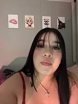 Aliciawhitee online show from 9, 2, 2026