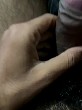 Snapshot of longfuckk chatting on 3, 10, 2025 longfuckk online show from 3, 10, 2025