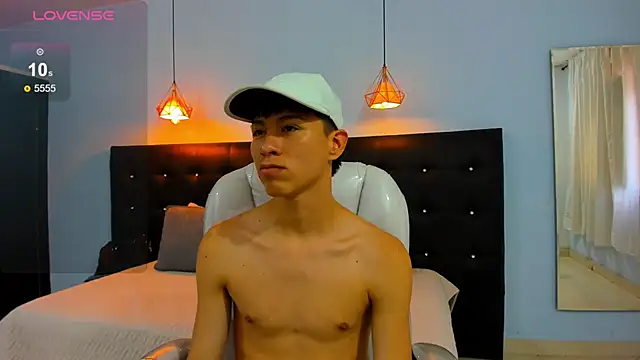 Abraham horny18 online show from 1, 11, 2025