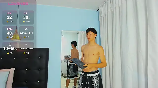 Abraham horny18 online show from 4, 11, 2025