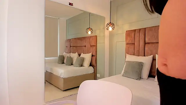 hannah miltonn online show from 5, 12, 2025