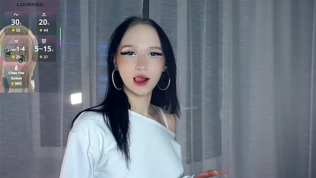 MalvinaKroening online show from 24, 10, 2025