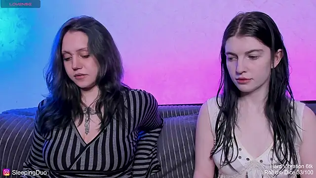 Snapshot of Threesomebabes chatting on 2, 8, 2026 Threesomebabes online show from 2, 8, 2026
