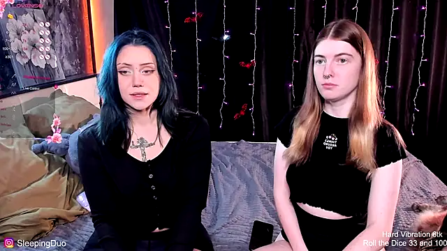 Threesomebabes online show from 6, 11, 2025