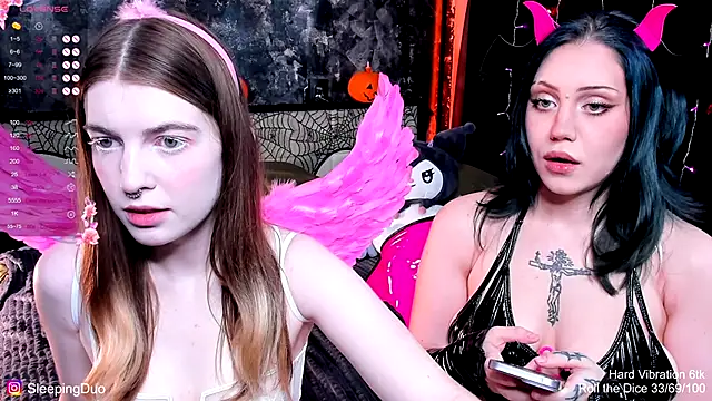 Threesomebabes online show from 31, 10, 2025