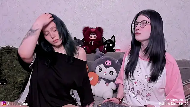 Threesomebabes online show from 11, 5, 2026