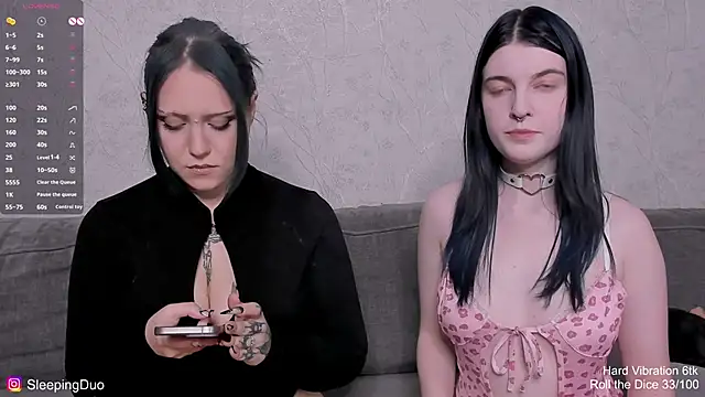 Threesomebabes online show from 10, 3, 2026