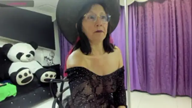 Oriana Jhonson online show from 2, 11, 2025