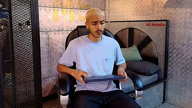 MarcusRain  online show from 7, 10, 2025