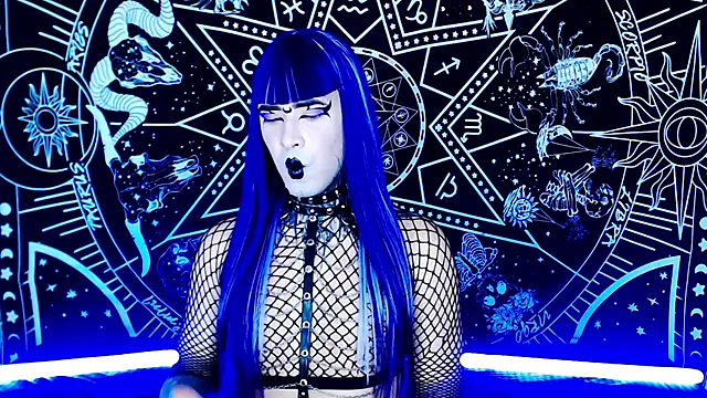 naomi satan online show from 15, 1, 2026