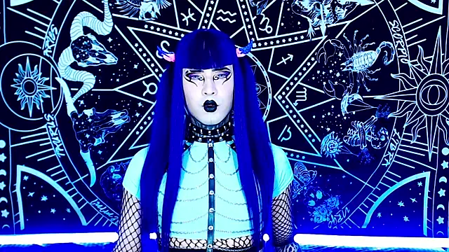 naomi satan online show from 5, 12, 2025