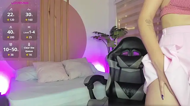 rei cos online show from 11, 10, 2025