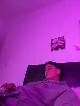 Samantha 2190 online show from 3, 2, 2026